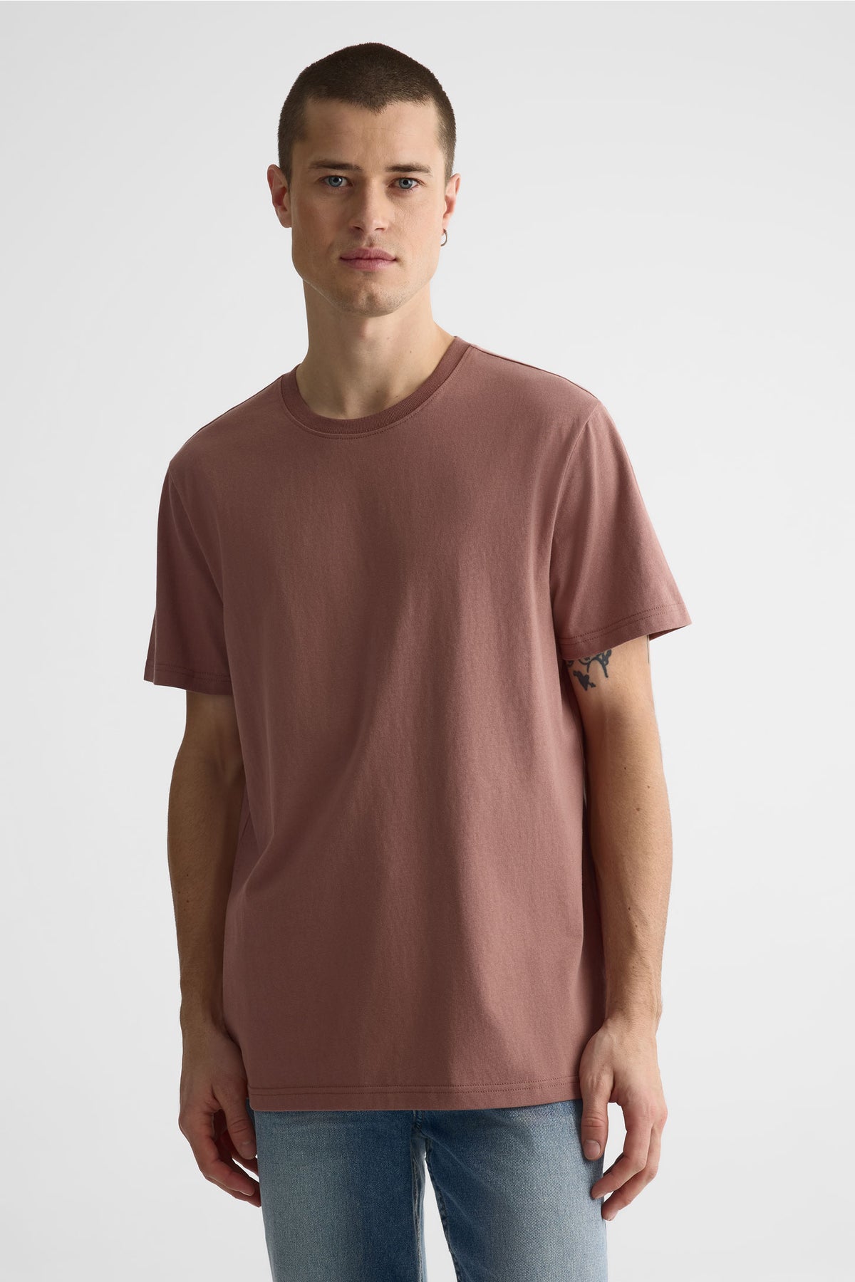 Chandail manches courtes 3/25$ - Homme && COGNAC